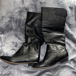 Steve Madden pull on knee high boot!